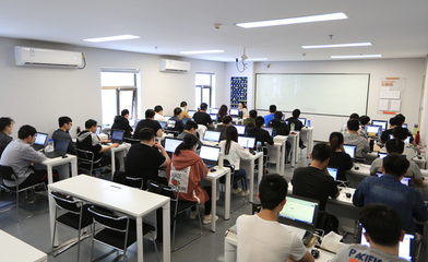 教育軟件開發(fā) 中公軟件學(xué)院的全面培訓(xùn)解決方案