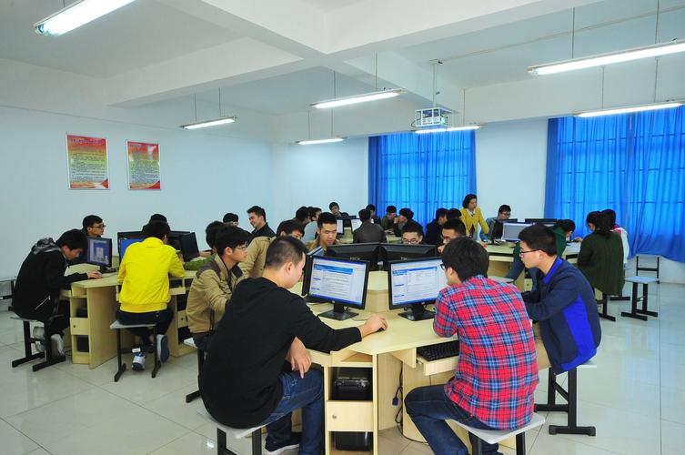 教育軟件開(kāi)發(fā)技術(shù)實(shí)驗(yàn)室簡(jiǎn)介